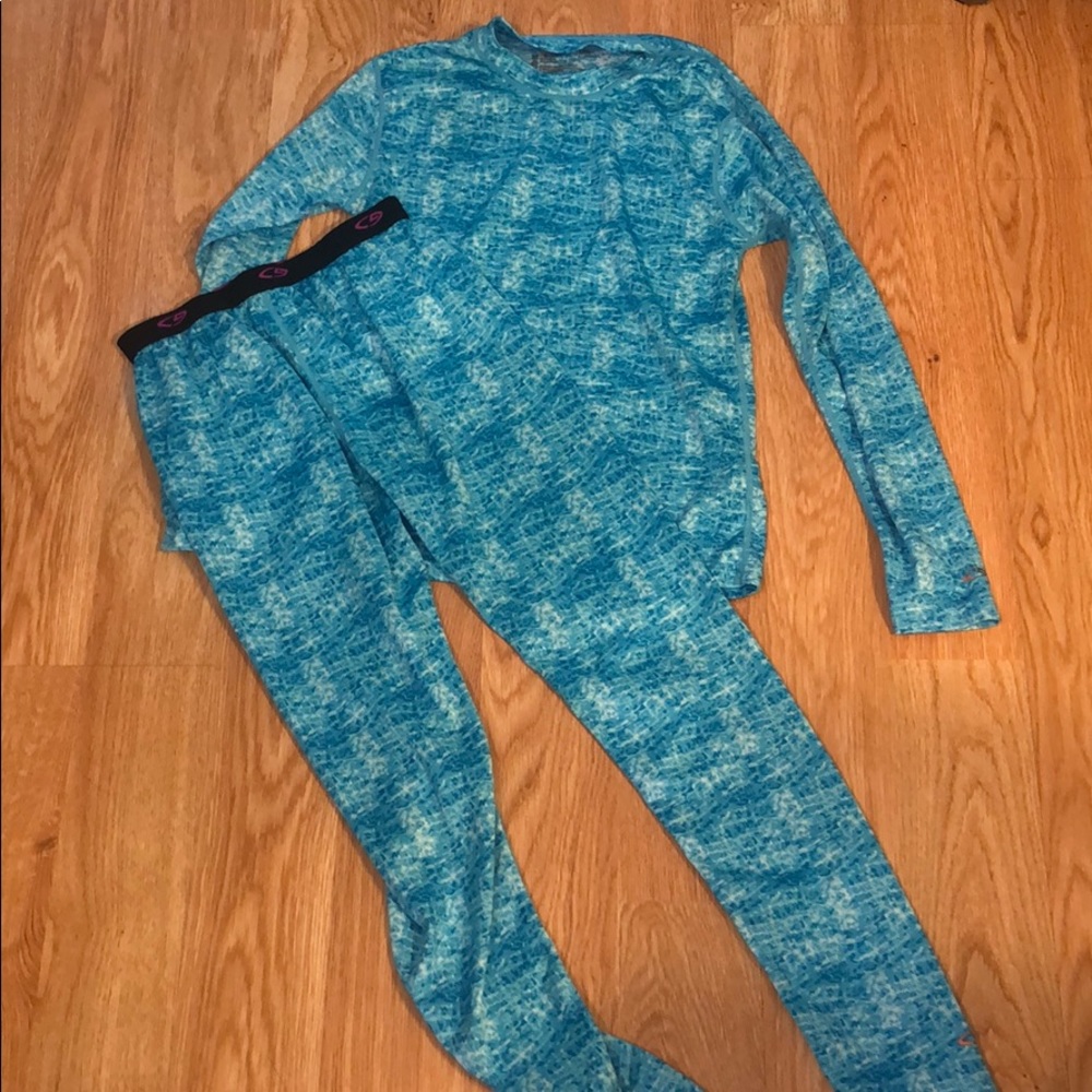 Girls C9 layering gear